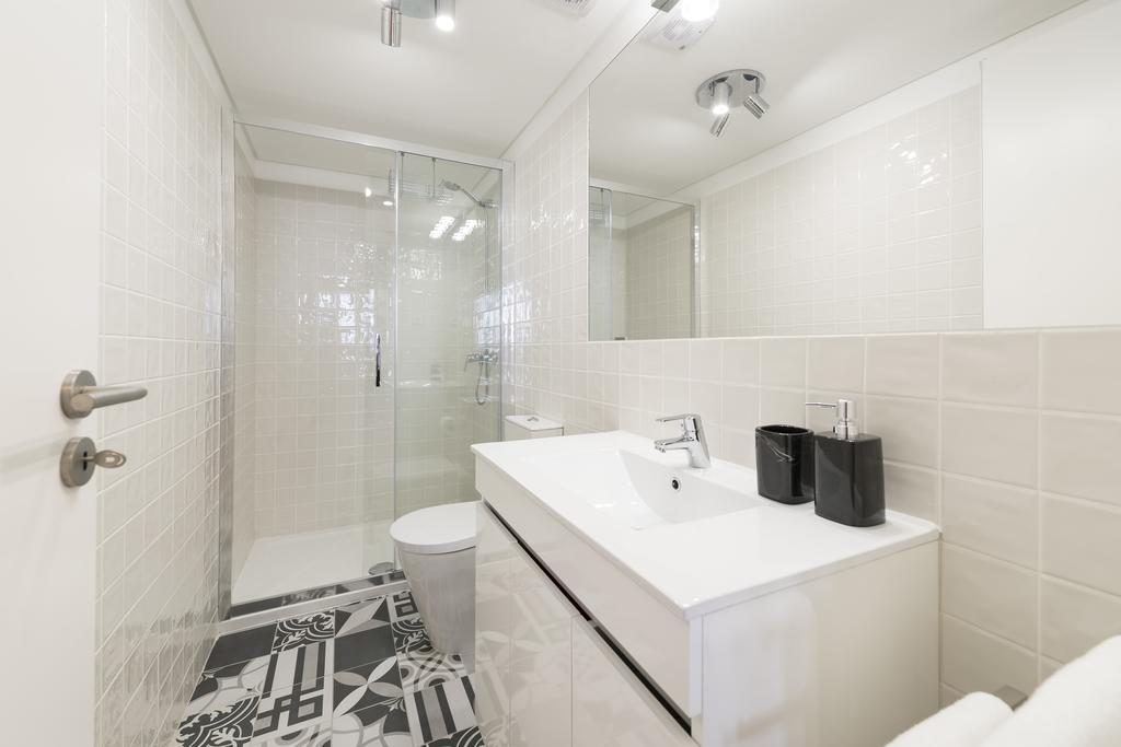 Lovelystay-Modern Loft City Center OOporto Extérieur photo